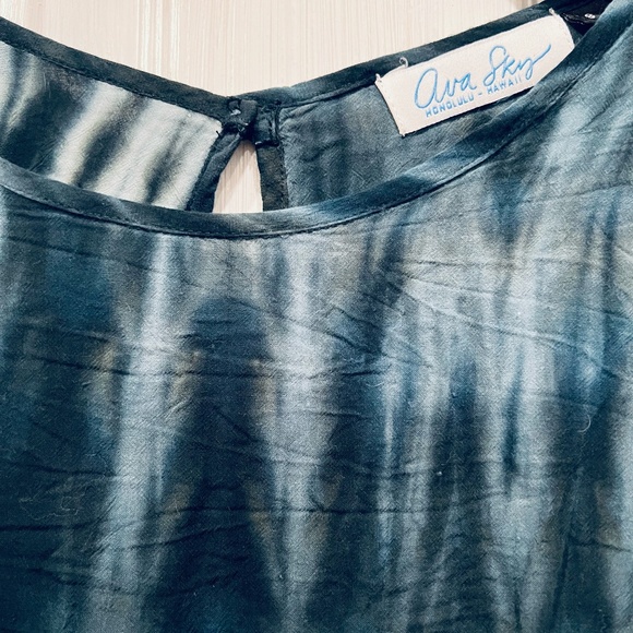 Fighting Eel Ava Sky blue tie dye long sleeve romper sz S. - Picture 3 of 4